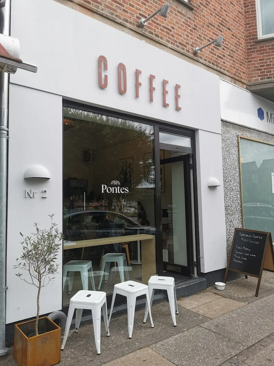 Pontes Roastery & Coffee Bar photo 2