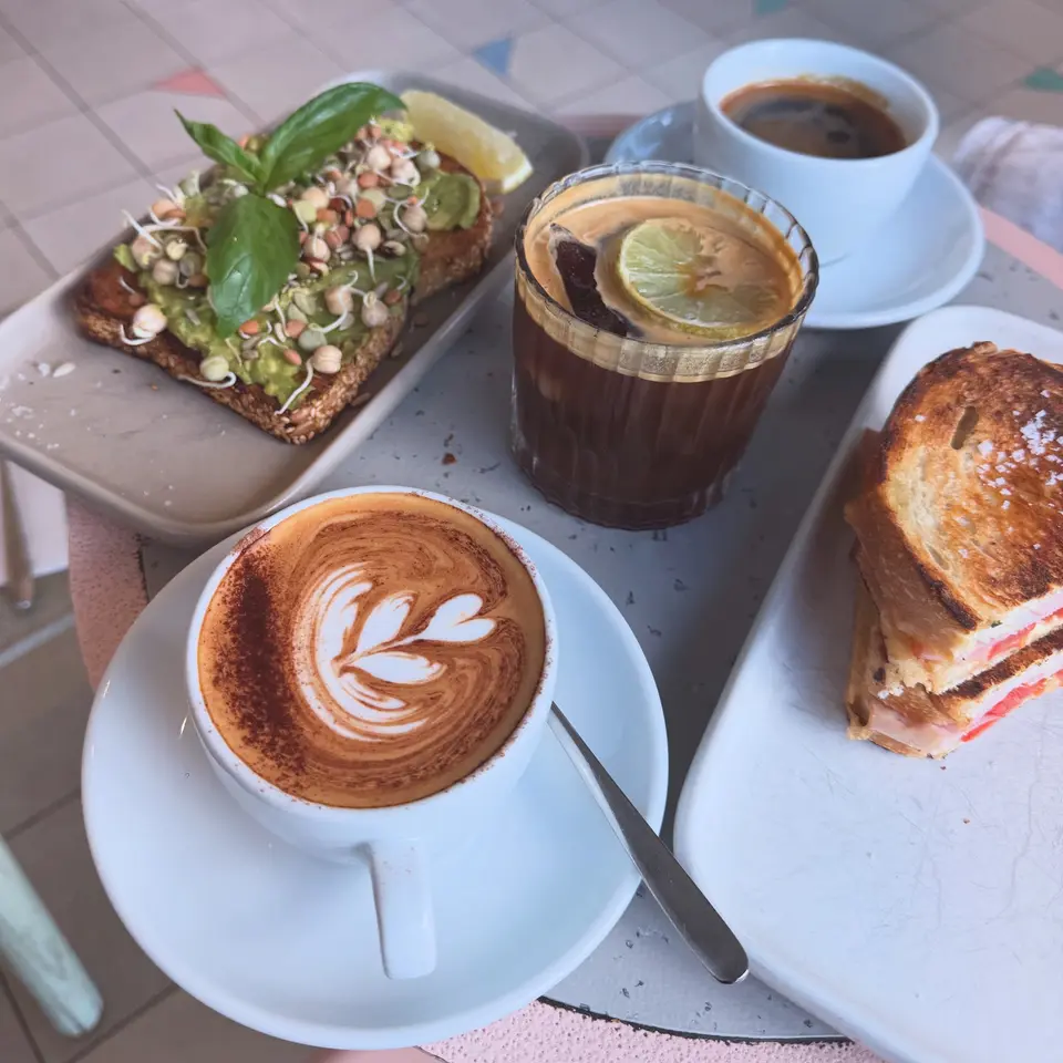 Vacation Coffee CBD photo 4