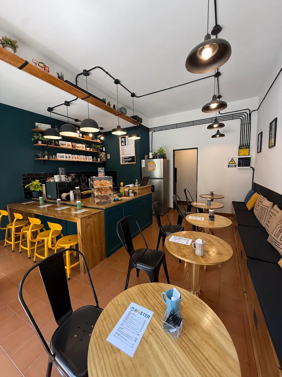 Roster Cafe Recoleta photo 4